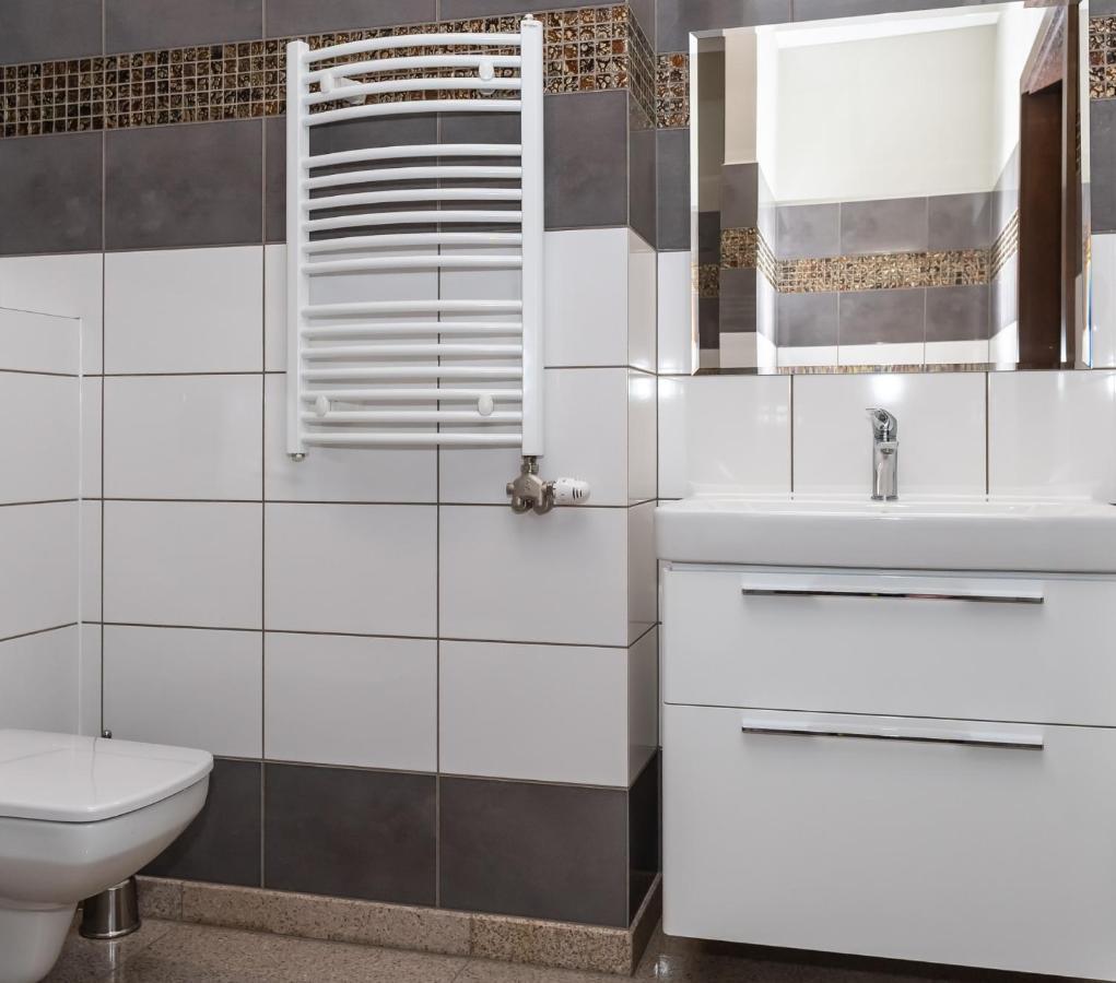 Apartament Pilsudskiego13 Chrzanow Bagian luar foto